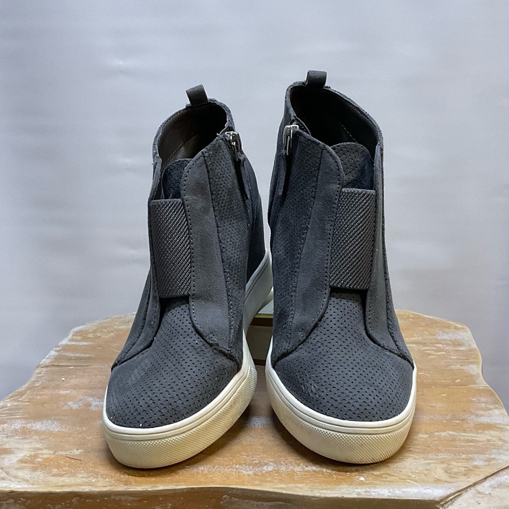 MIA CRISTIE - GRAY Sz 7.5